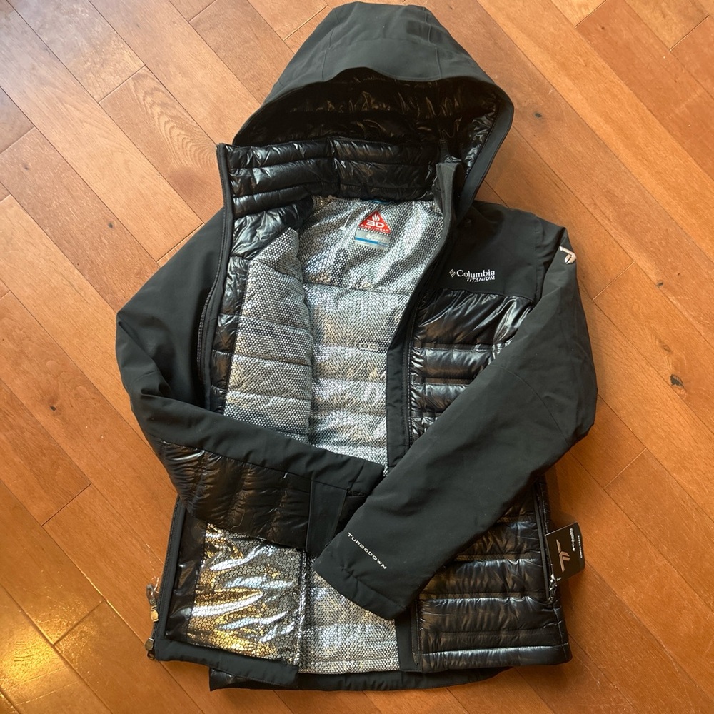 Columbia Black Women's Jacket Omni-heat / Titanium
